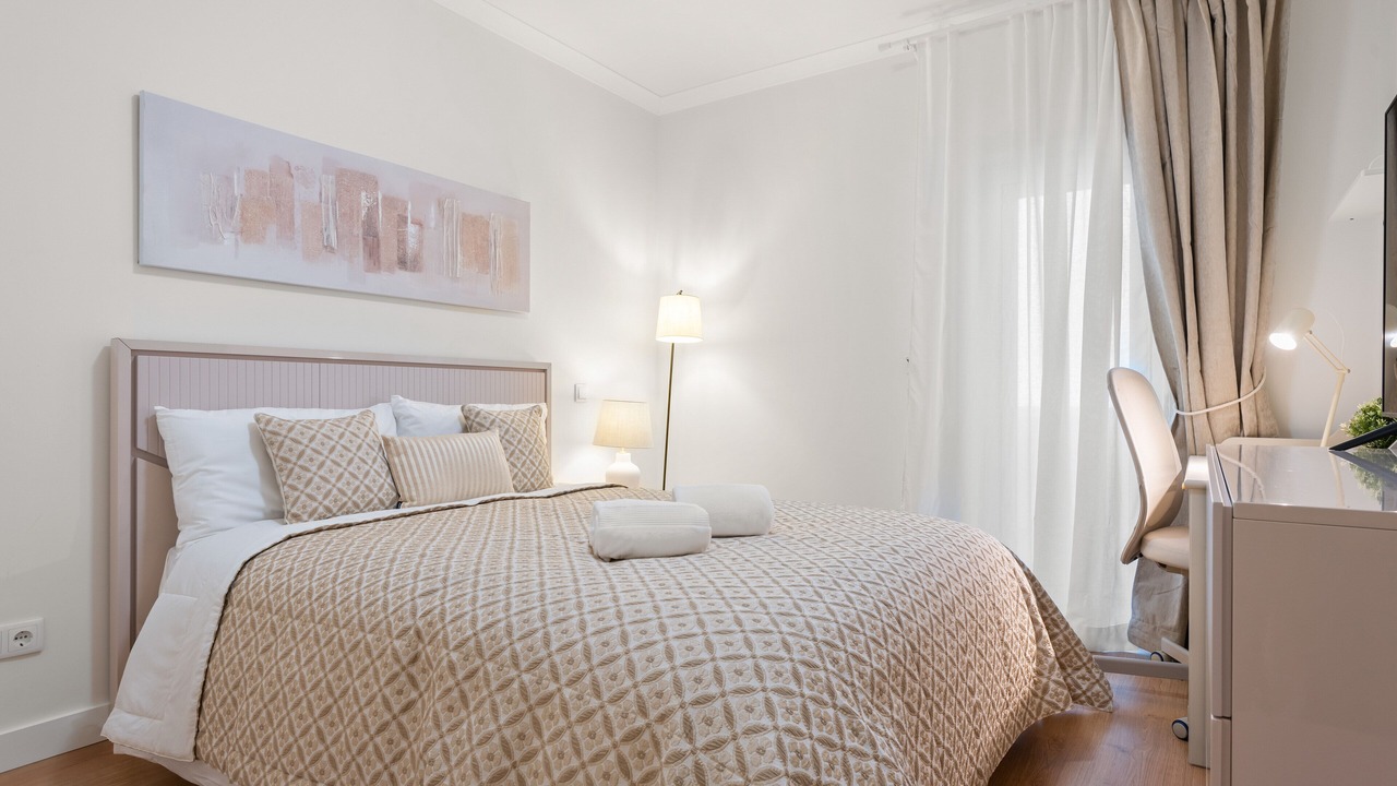 Photo of Bedroom in Cascais