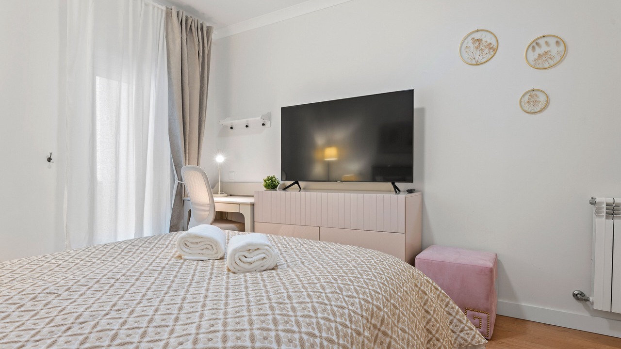 Photo of Bedroom in Cascais