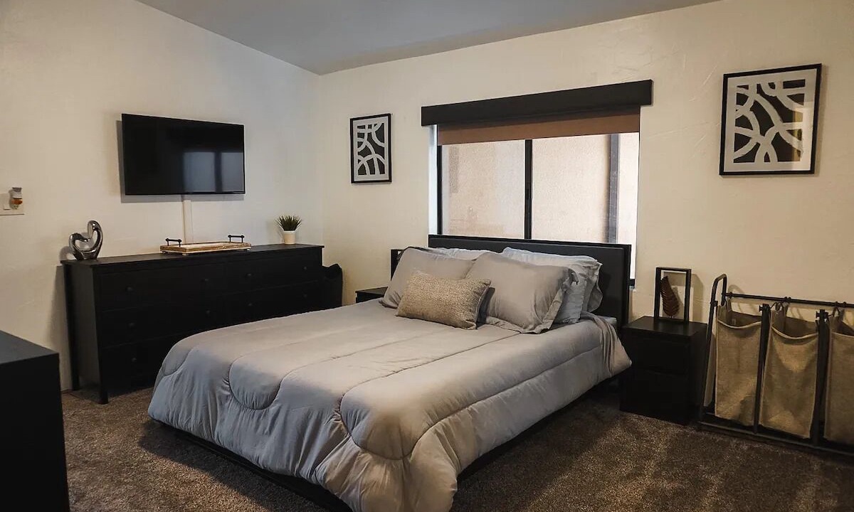 Photo of Bedroom in Cienega Springs