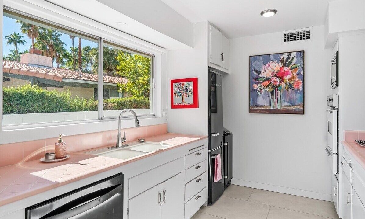 Photo of Kitchen in Palm Springs