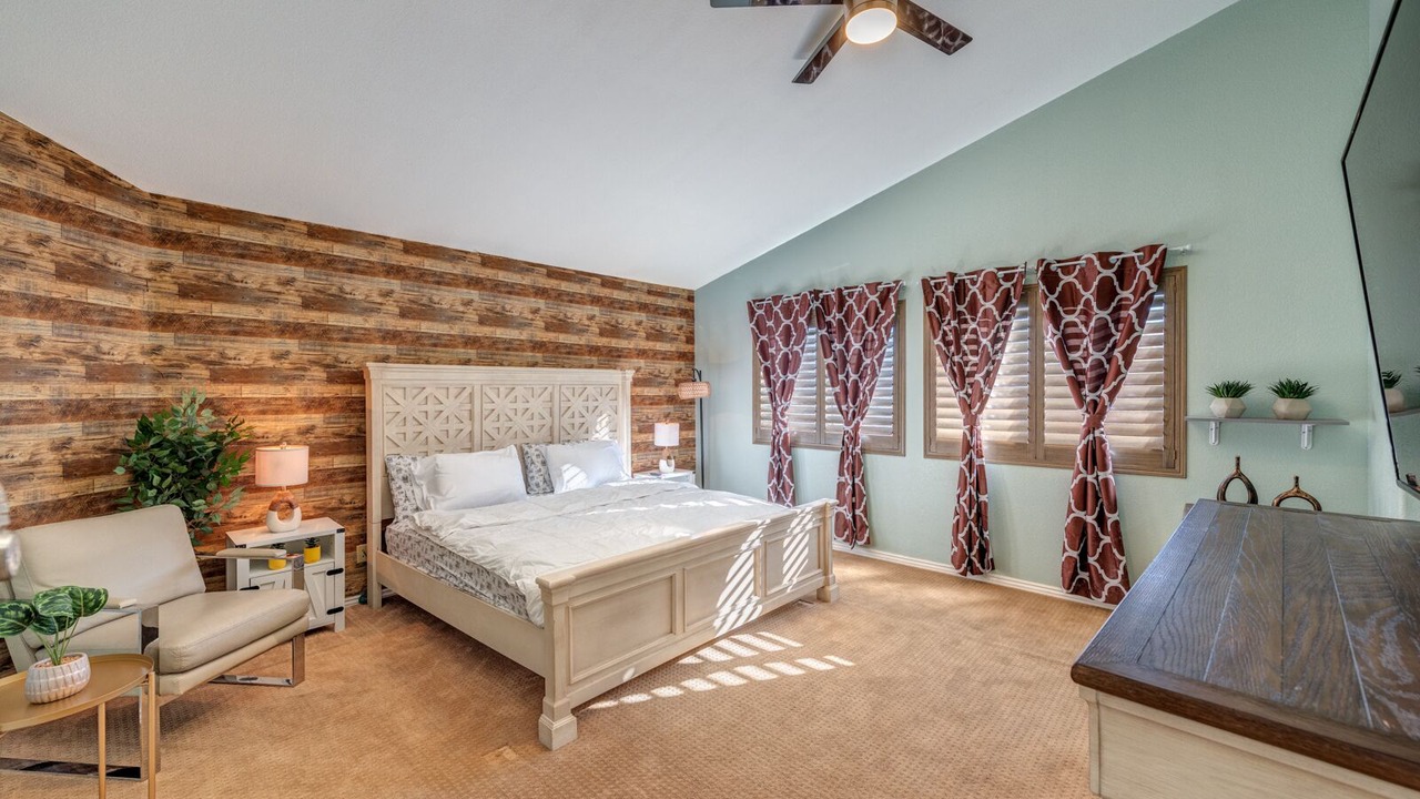 Photo of Bedroom in Spring Valley