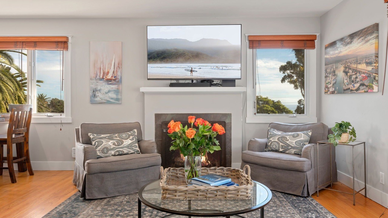 Photo of Livingroom in The Mesa
