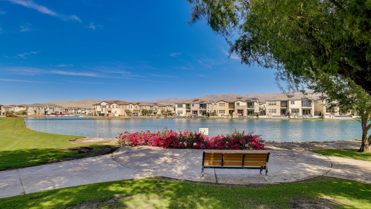 Photo of Others in Terra Lago
