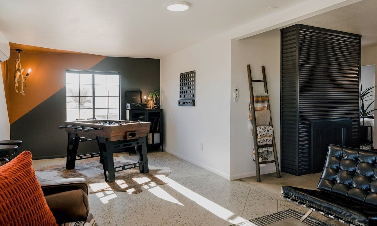 Photo of Livingroom in Landers