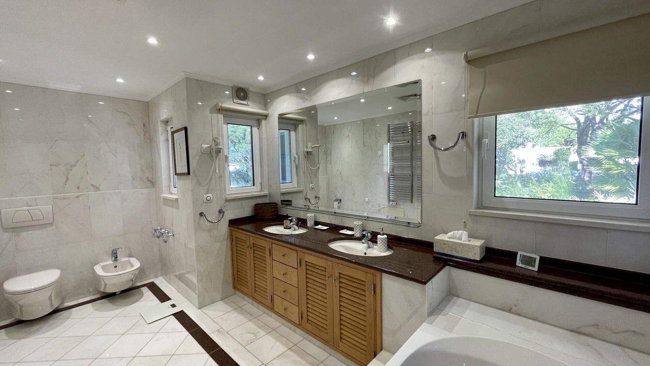 Photo of Bathroom in Vilamoura