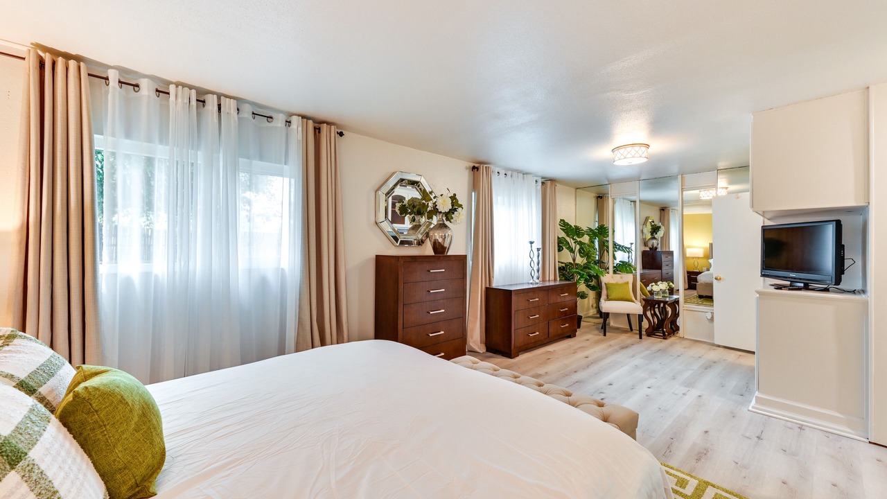 Photo of Bedroom in Oak Park