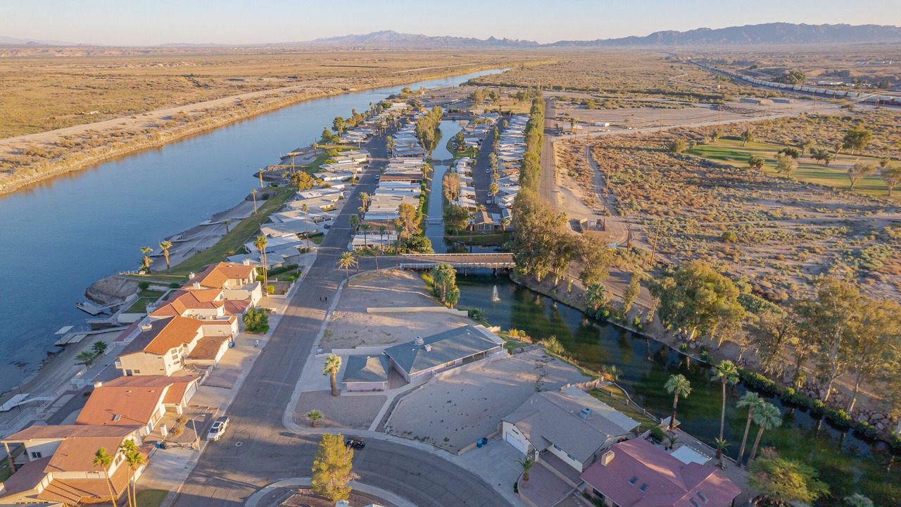 Photo of Outdoor in Colorado Shores