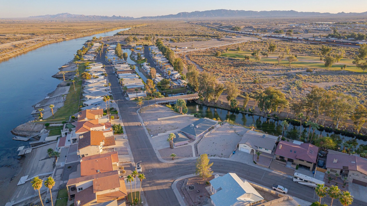 Photo of Outdoor in Colorado Shores