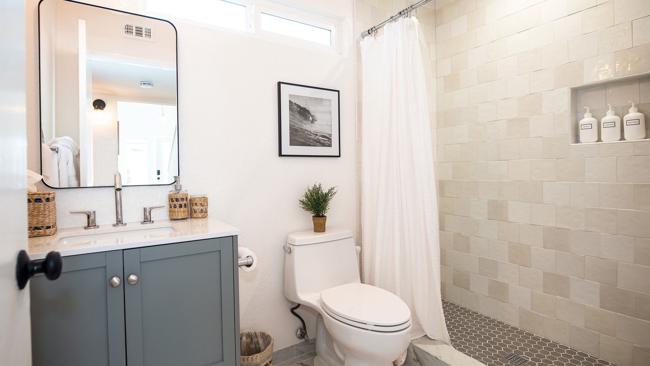 Photo of Bathroom in East Mesa