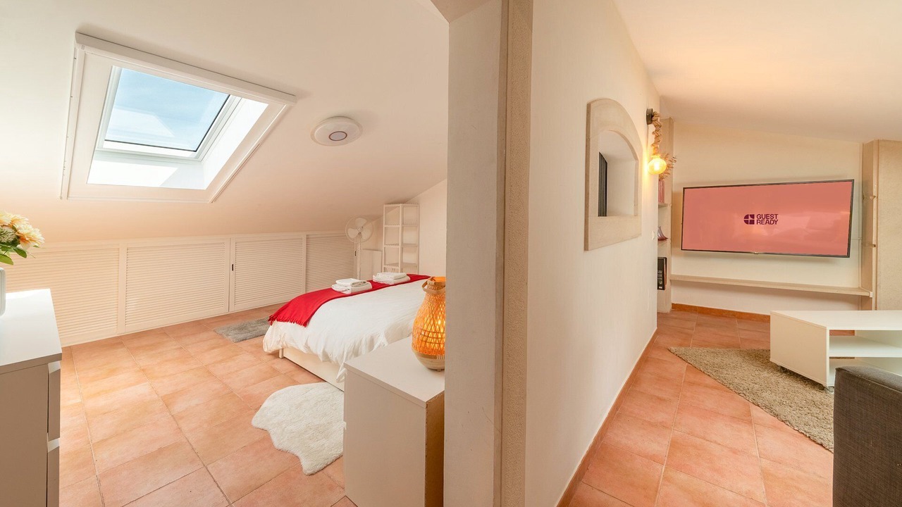 Photo of Bedroom in Charneca de Caparica e Sobreda