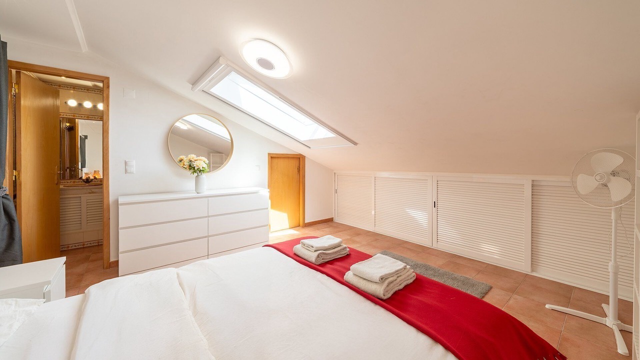 Photo of Bedroom in Charneca de Caparica e Sobreda