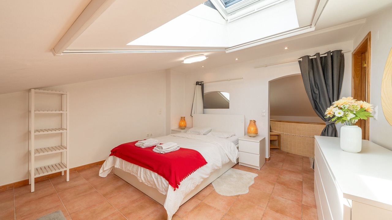 Photo of Bedroom in Charneca de Caparica e Sobreda