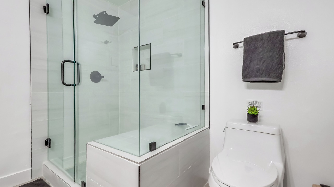 Photo of Bathroom in Pico