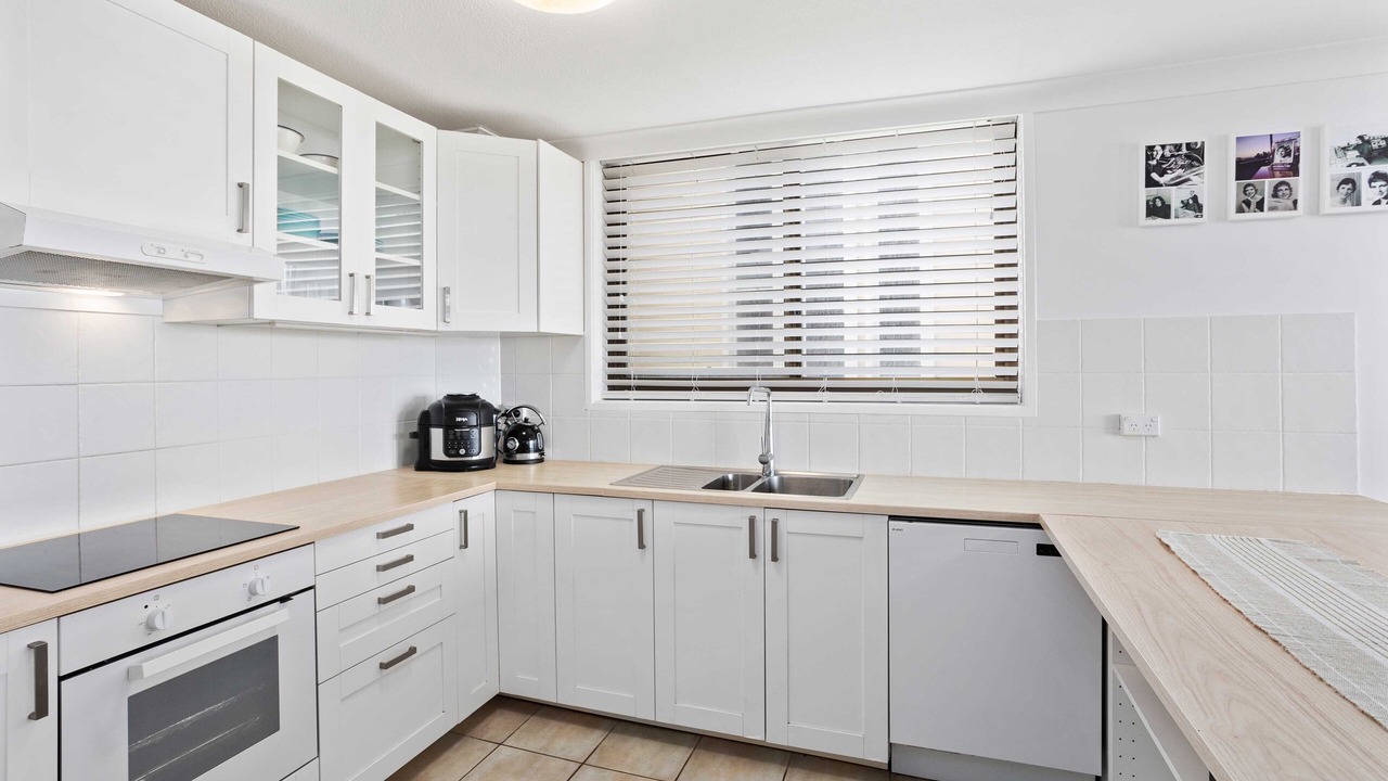 Photo of Kitchen in Mermaid Beach
