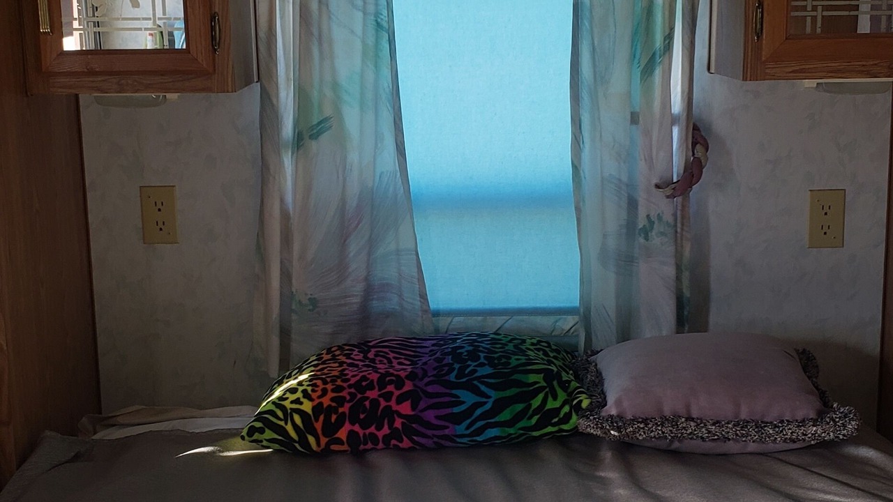 Photo of Bedroom in La Paz County