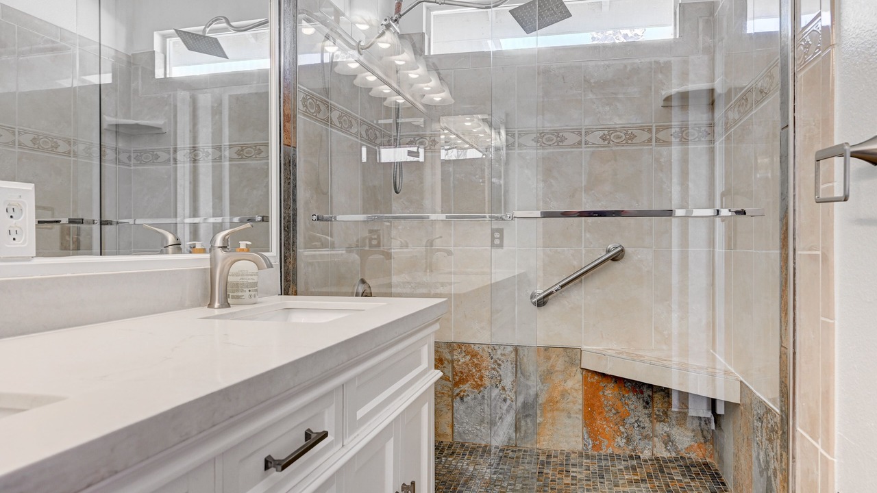 Photo of Bathroom in Sunrise Manor
