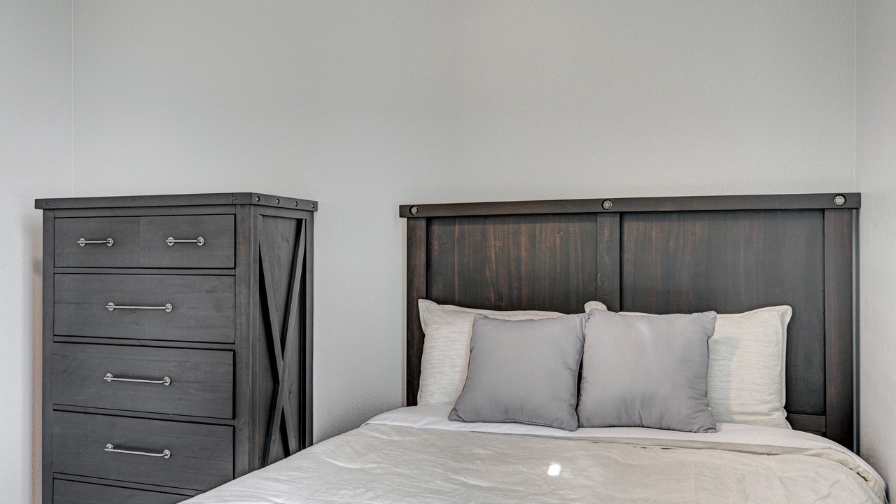 Photo of Bedroom in Sunrise Manor