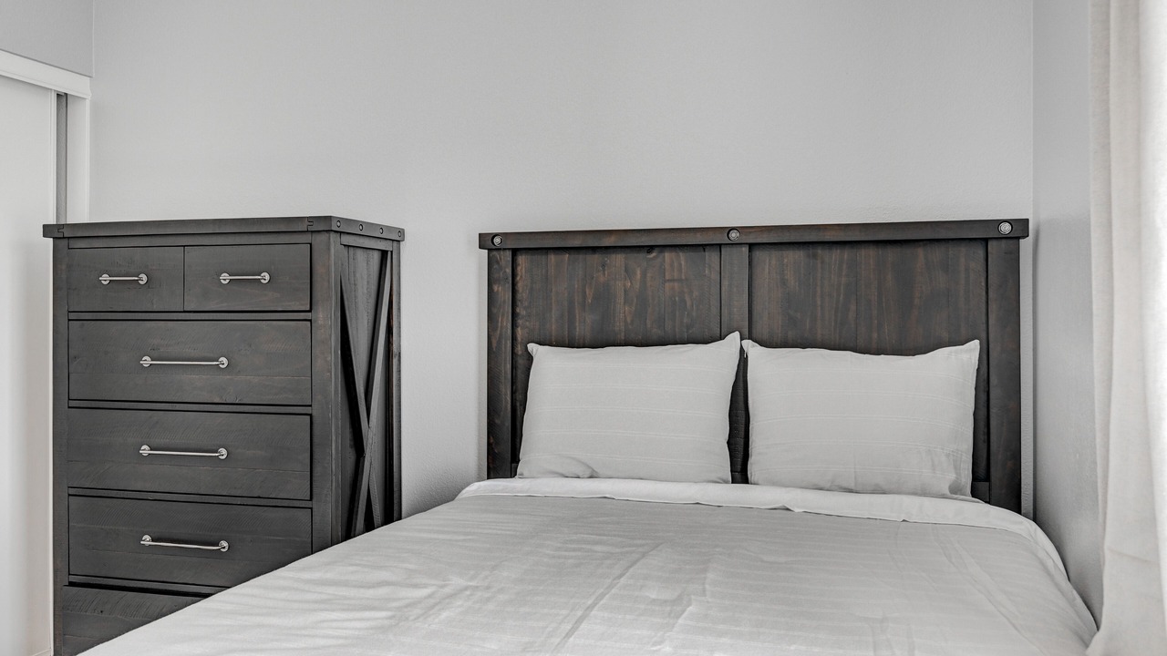 Photo of Bedroom in Sunrise Manor
