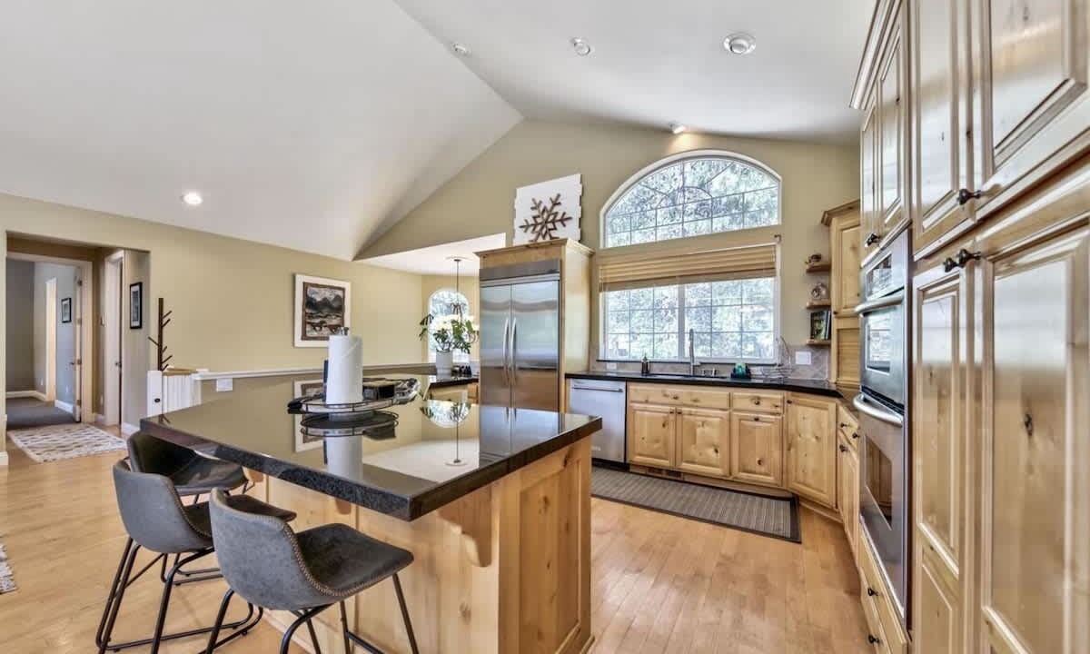 Photo of Kitchen in Tahoe Paradise