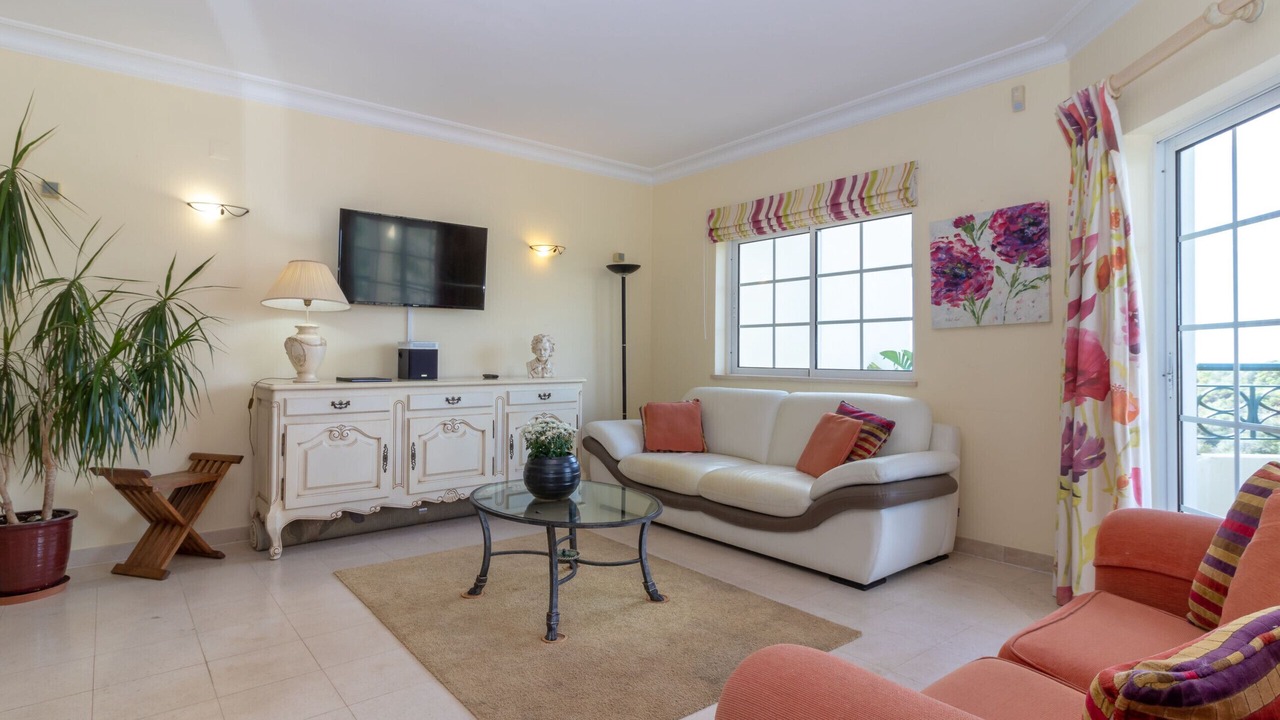 Photo of Livingroom in Estombar