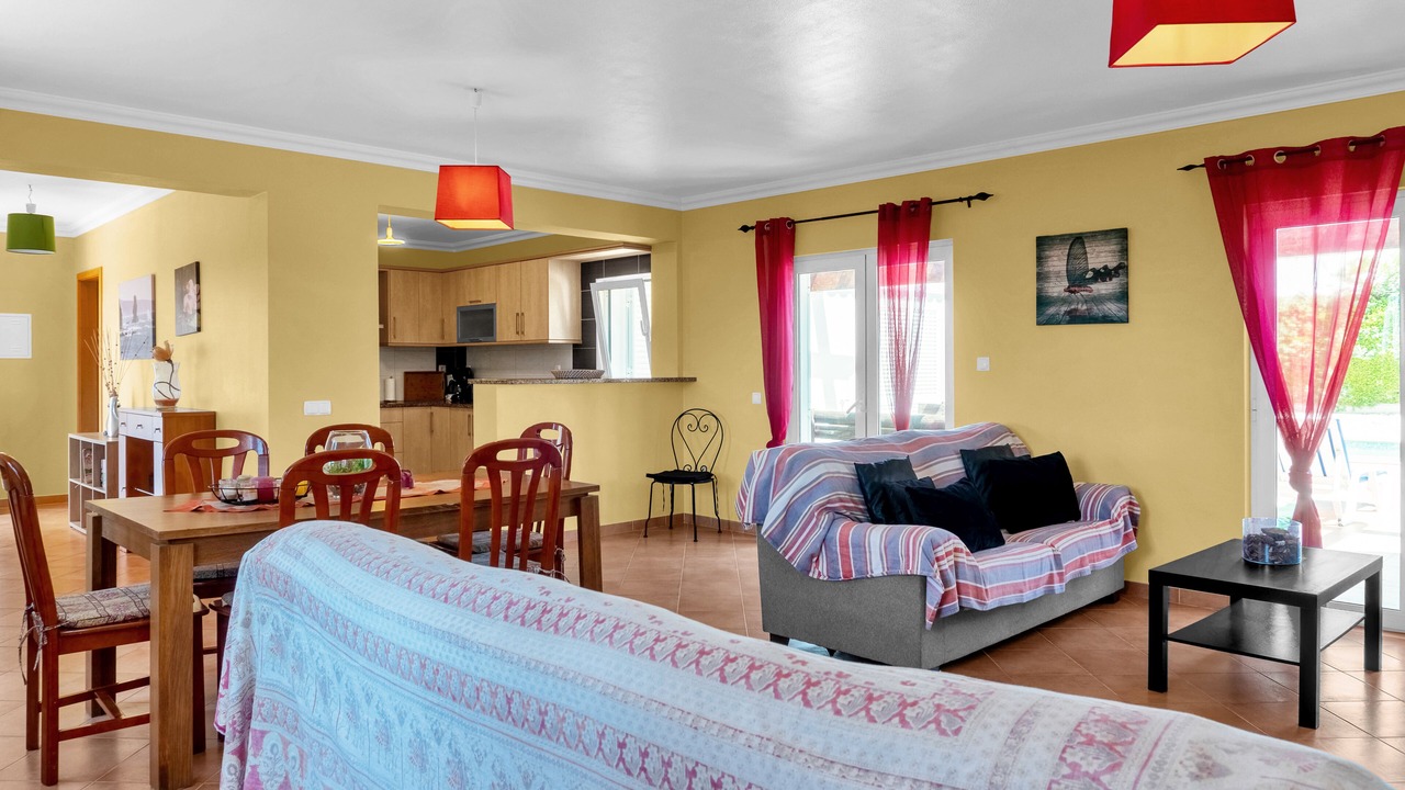 Photo of Livingroom in Aljezur