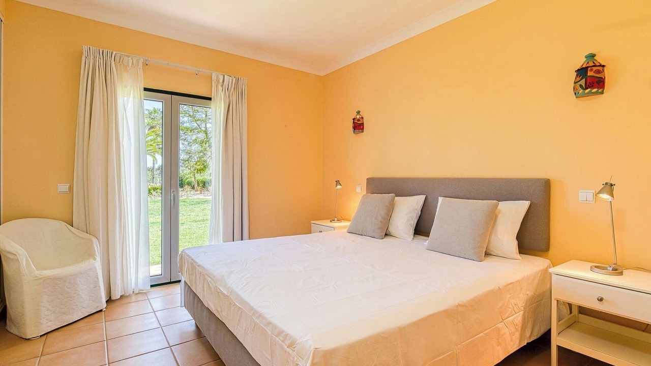 Photo of Bedroom in Estombar