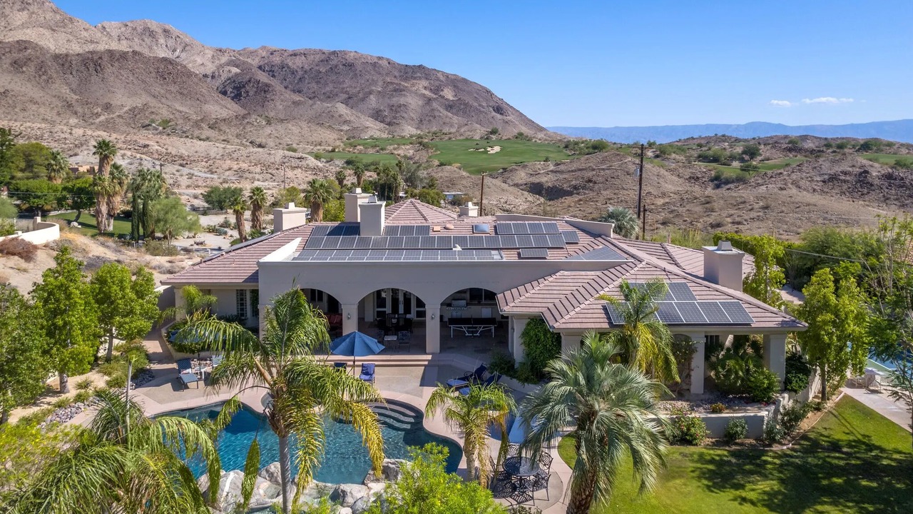Photo of Bedroom in Palm Desert