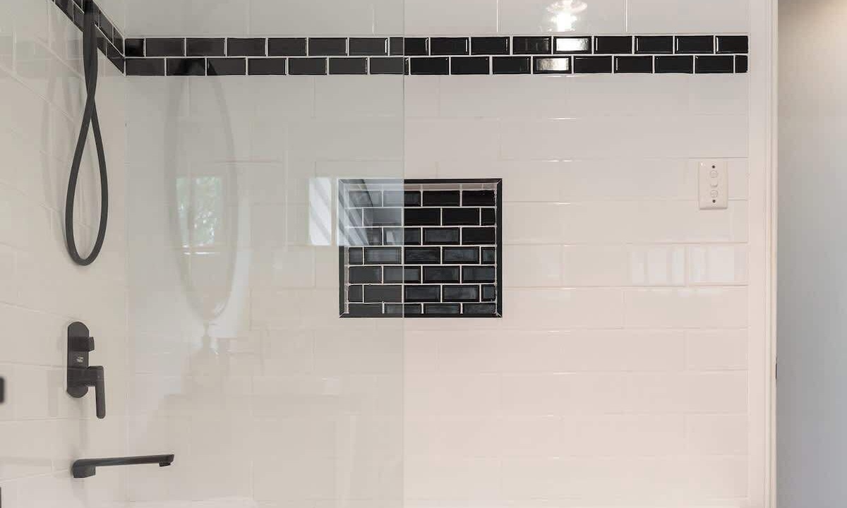Photo of Bathroom in Rathdowney
