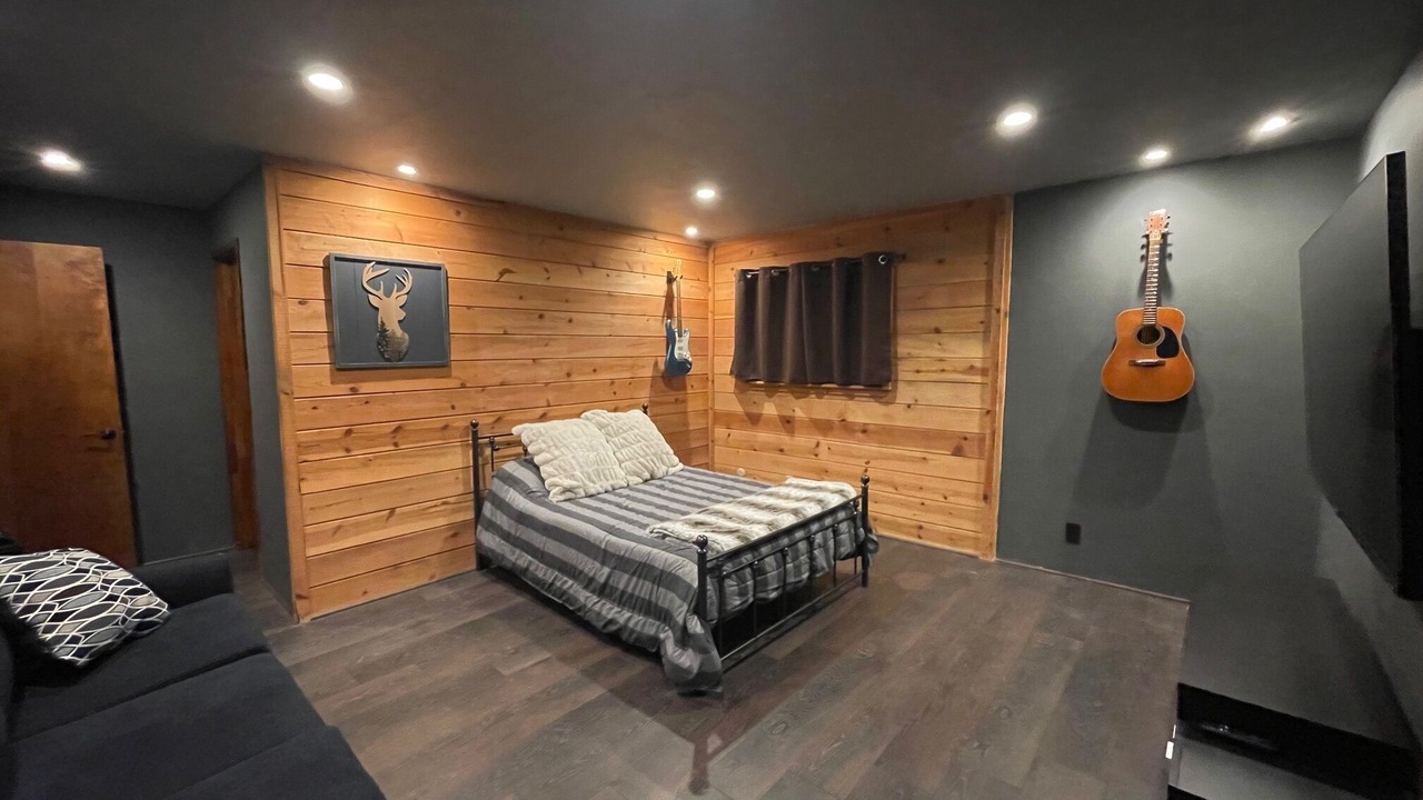 Photo of Bedroom in Arnold