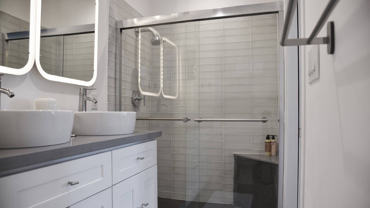 Photo of Bathroom in Almonte