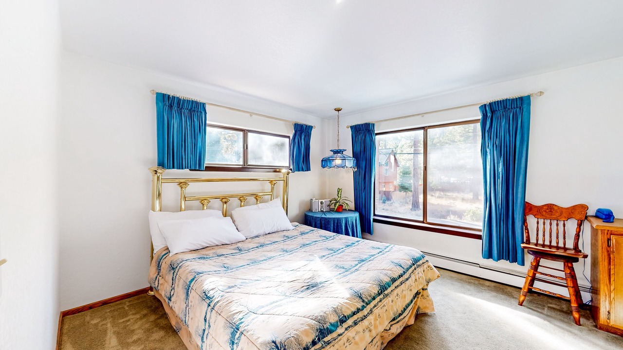Photo of Bedroom in Christmas Valley