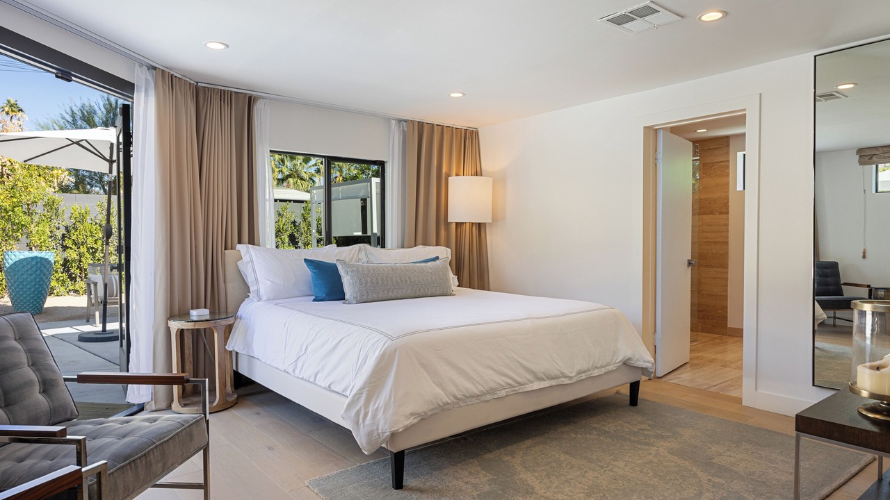Photo of Bedroom in Tahquitz River Estates