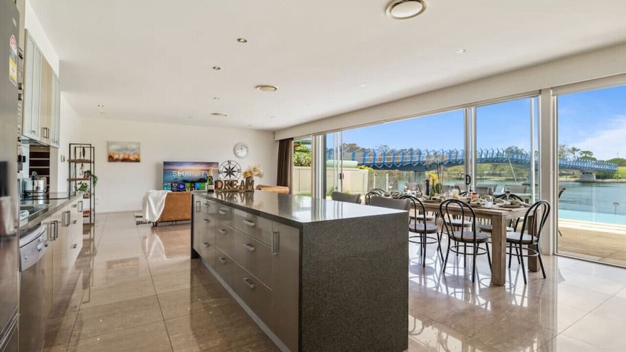Photo of Kitchen in Surfers Paradise