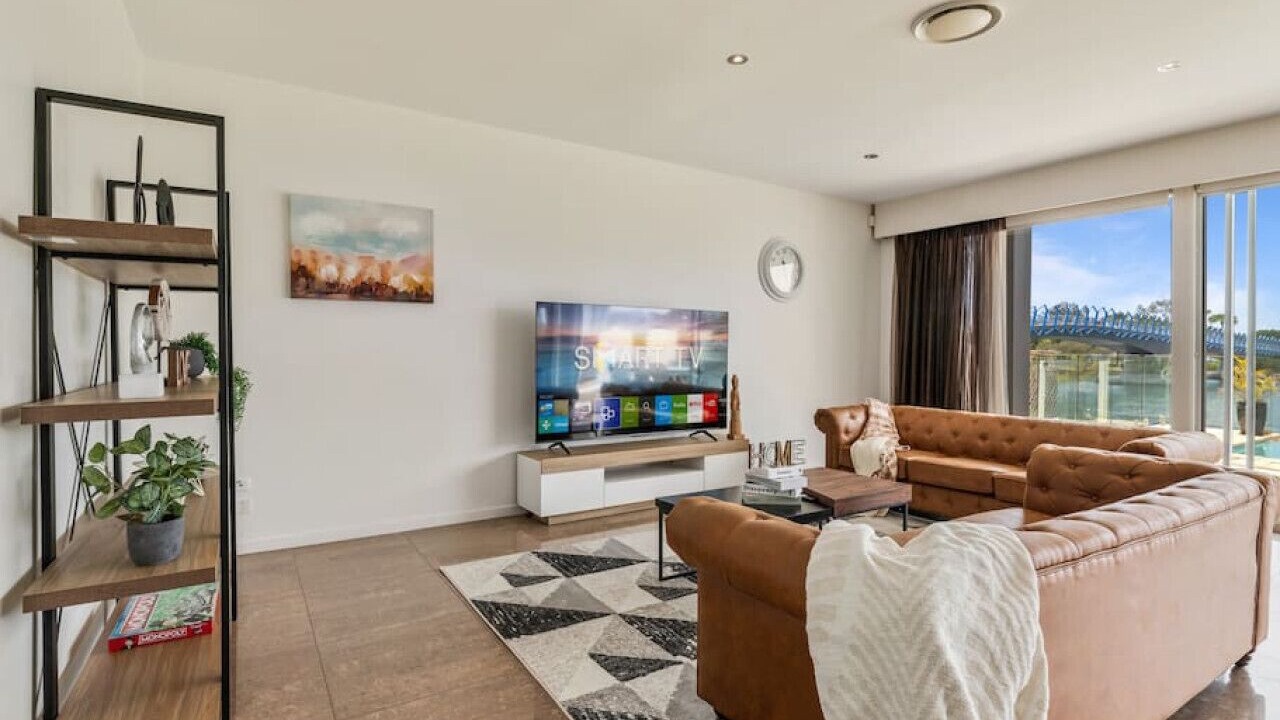 Photo of Livingroom in Surfers Paradise