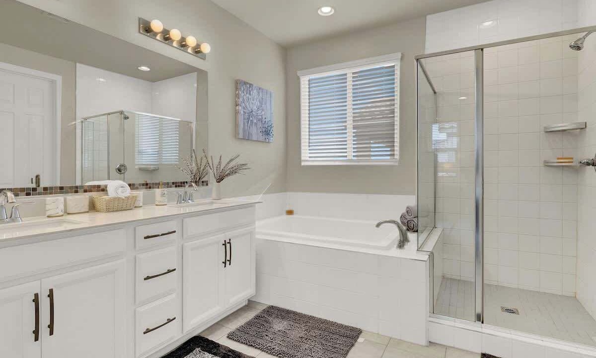 Photo of Bathroom in North Las Vegas
