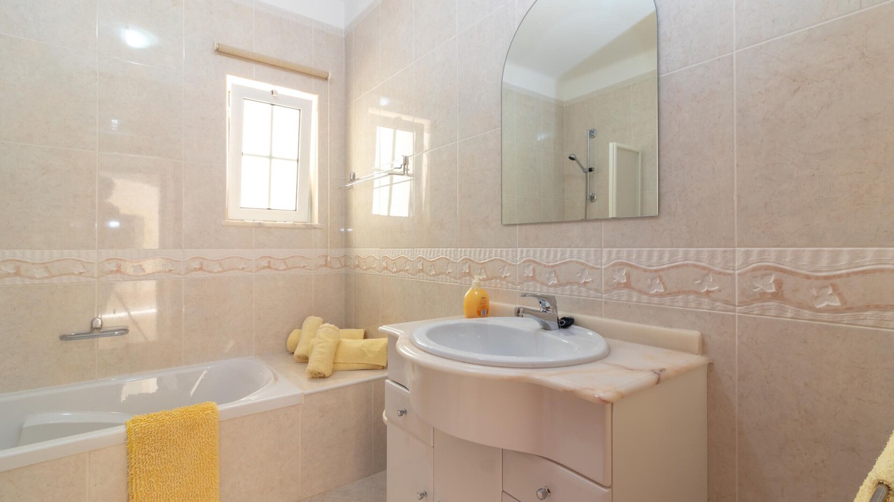 Photo of Bathroom in Mato Serrao