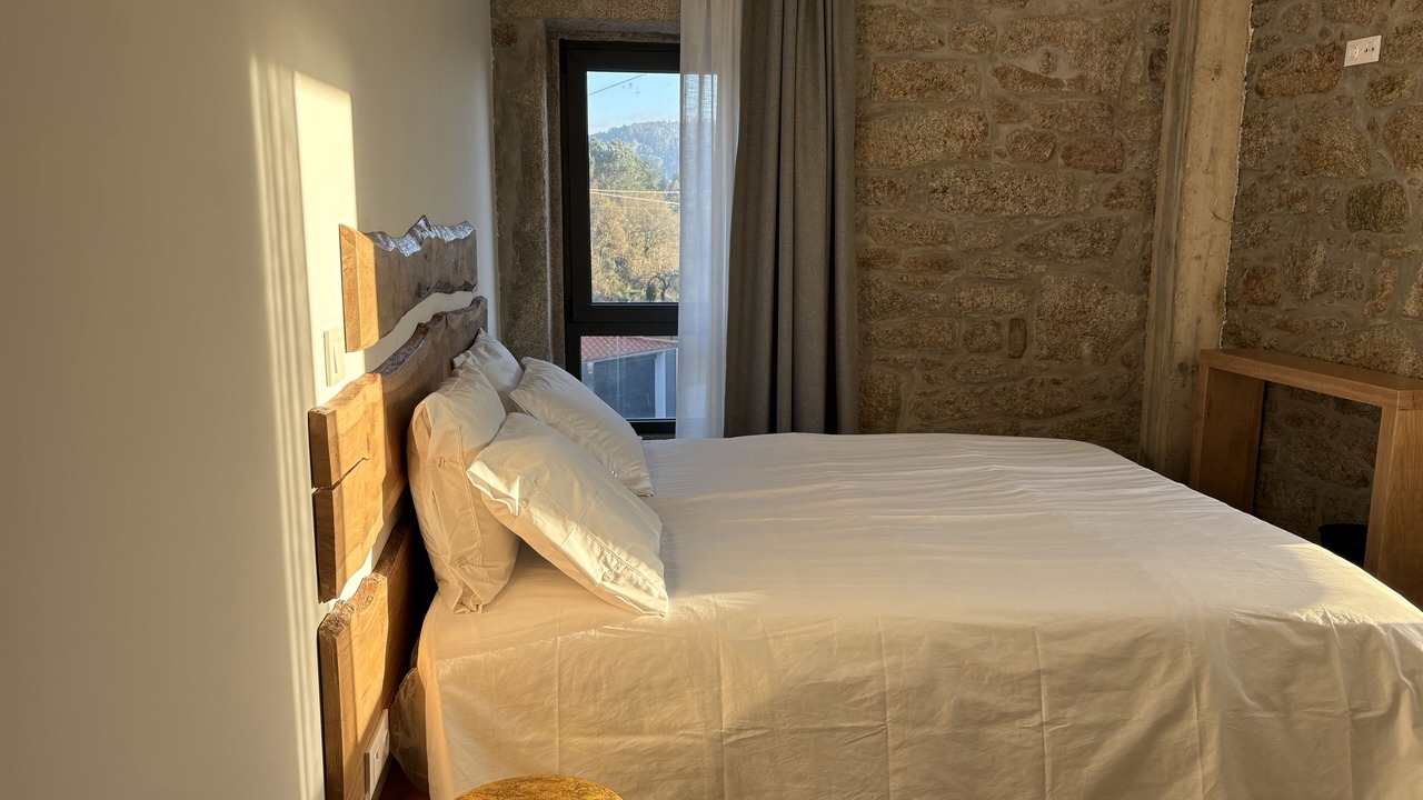 Photo of Bedroom in Santa Maria da Feira