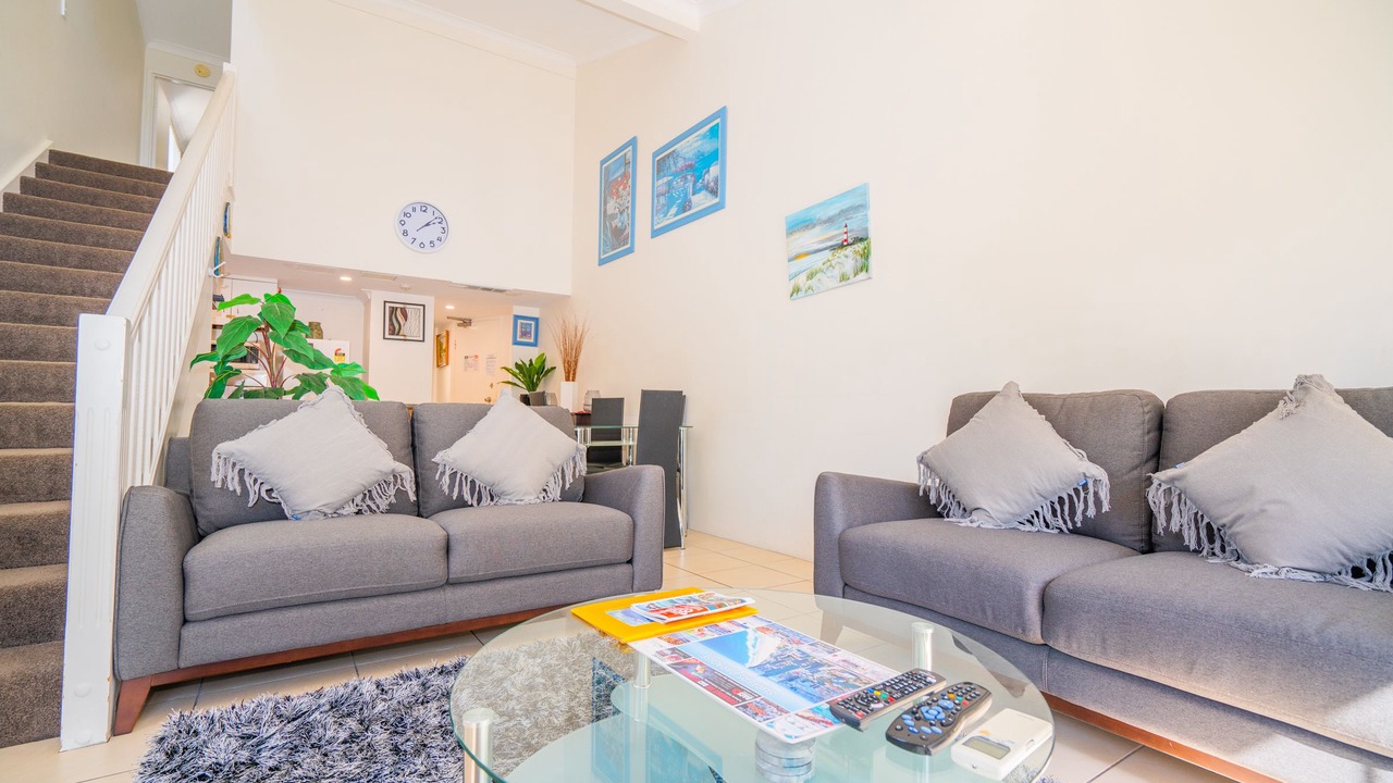 Photo of Livingroom in Surfers Paradise