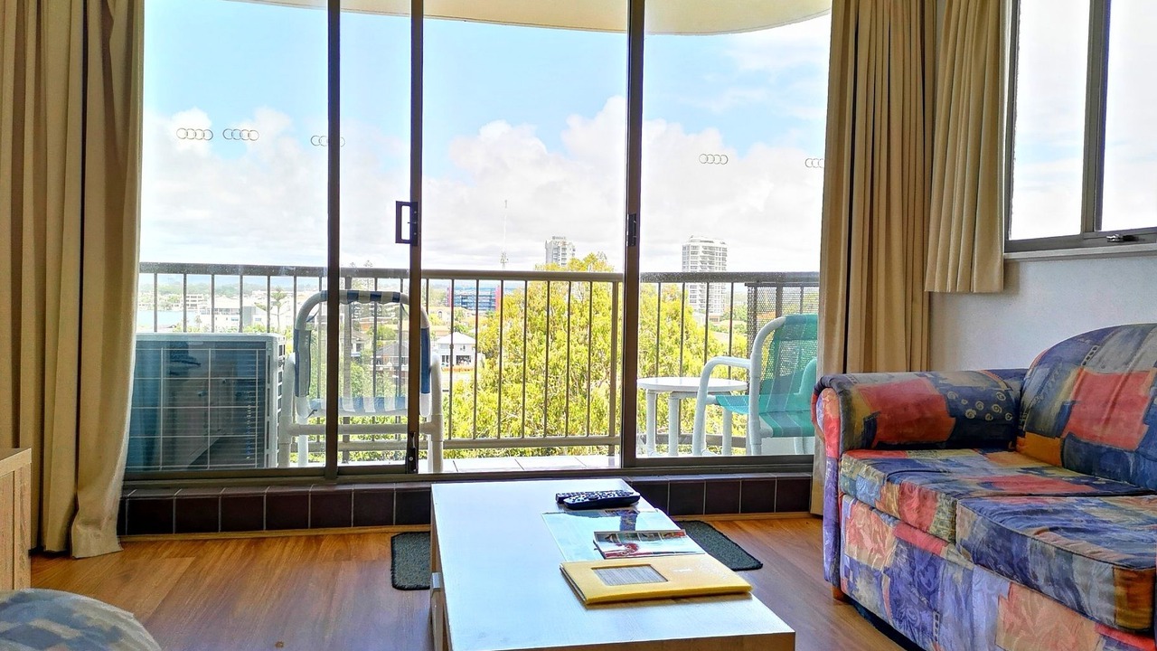 Photo of Livingroom in Surfers Paradise