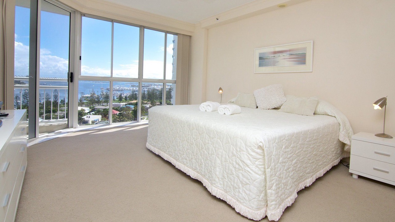 Photo of Bedroom in Main Beach