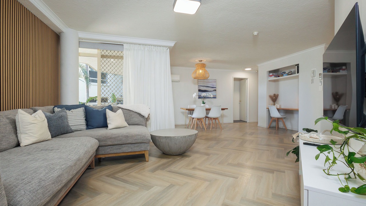 Photo of Livingroom in Biggera Waters