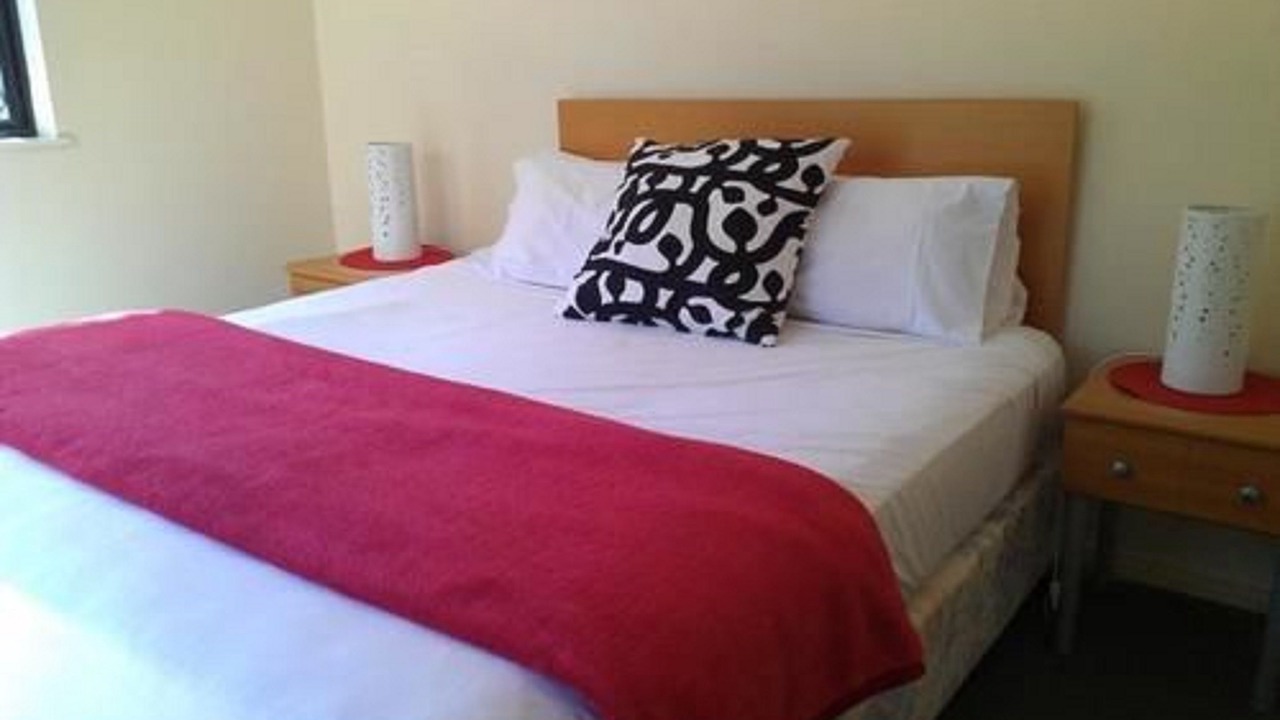 Photo of Bedroom in Mermaid Beach