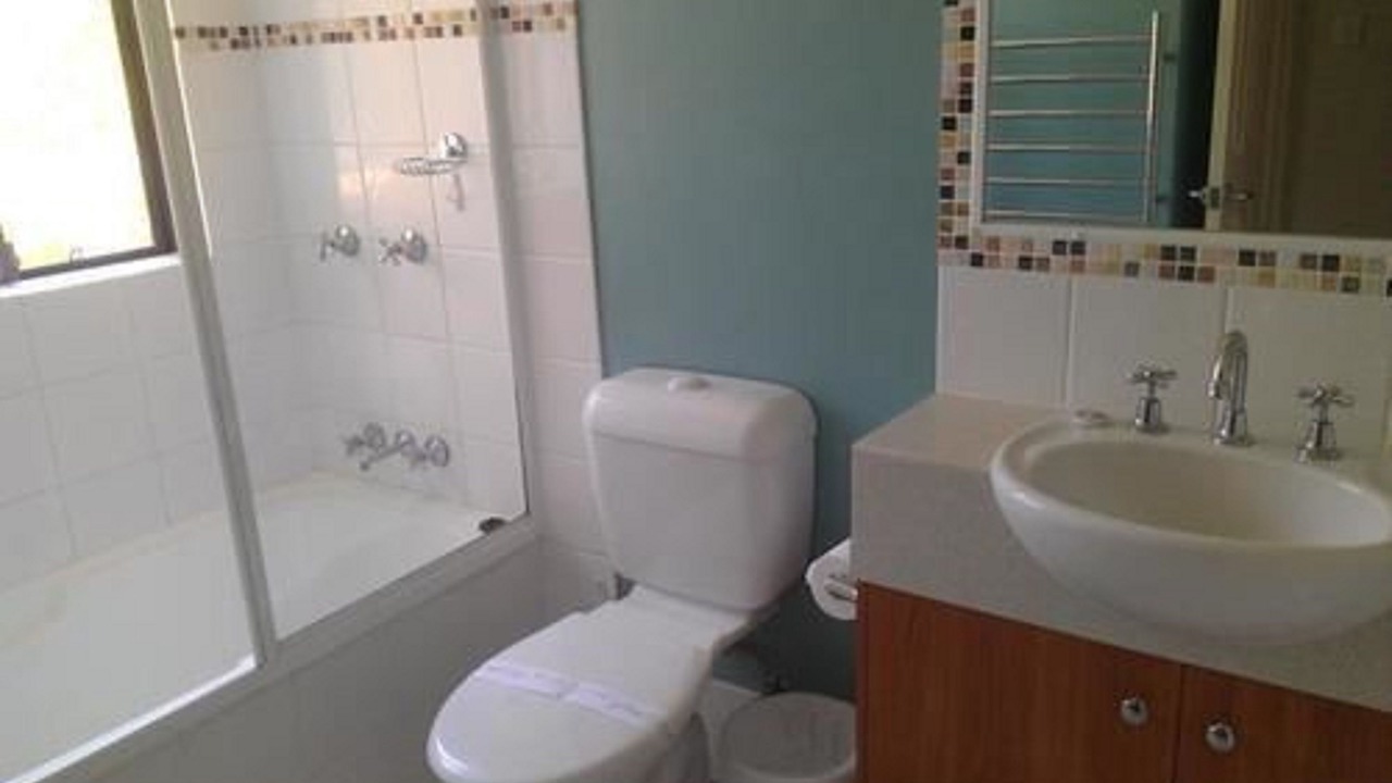 Photo of Bathroom in Mermaid Beach