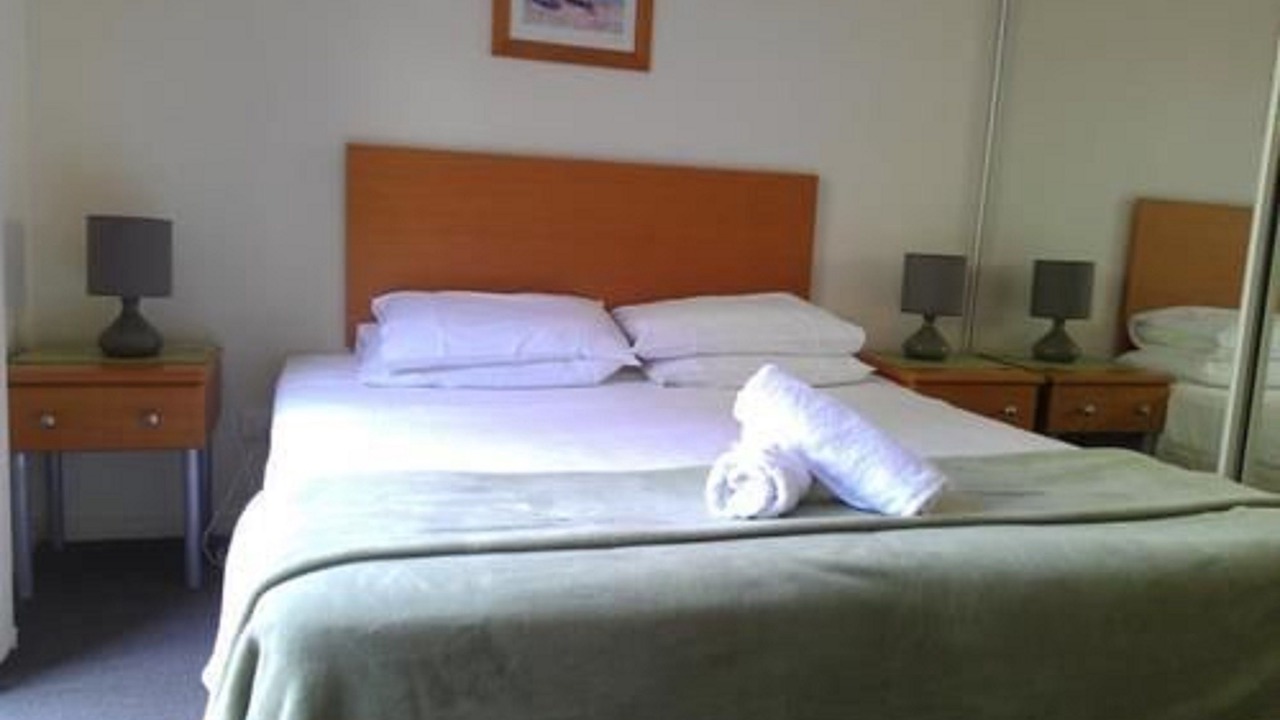 Photo of Bedroom in Mermaid Beach