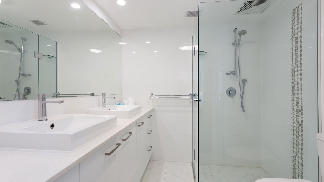 Photo of Bathroom in Broadbeach
