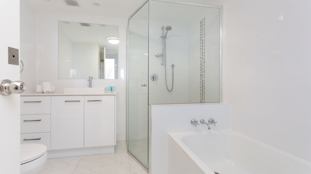 Photo of Bathroom in Broadbeach