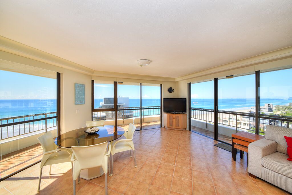 Photo of Livingroom in Main Beach