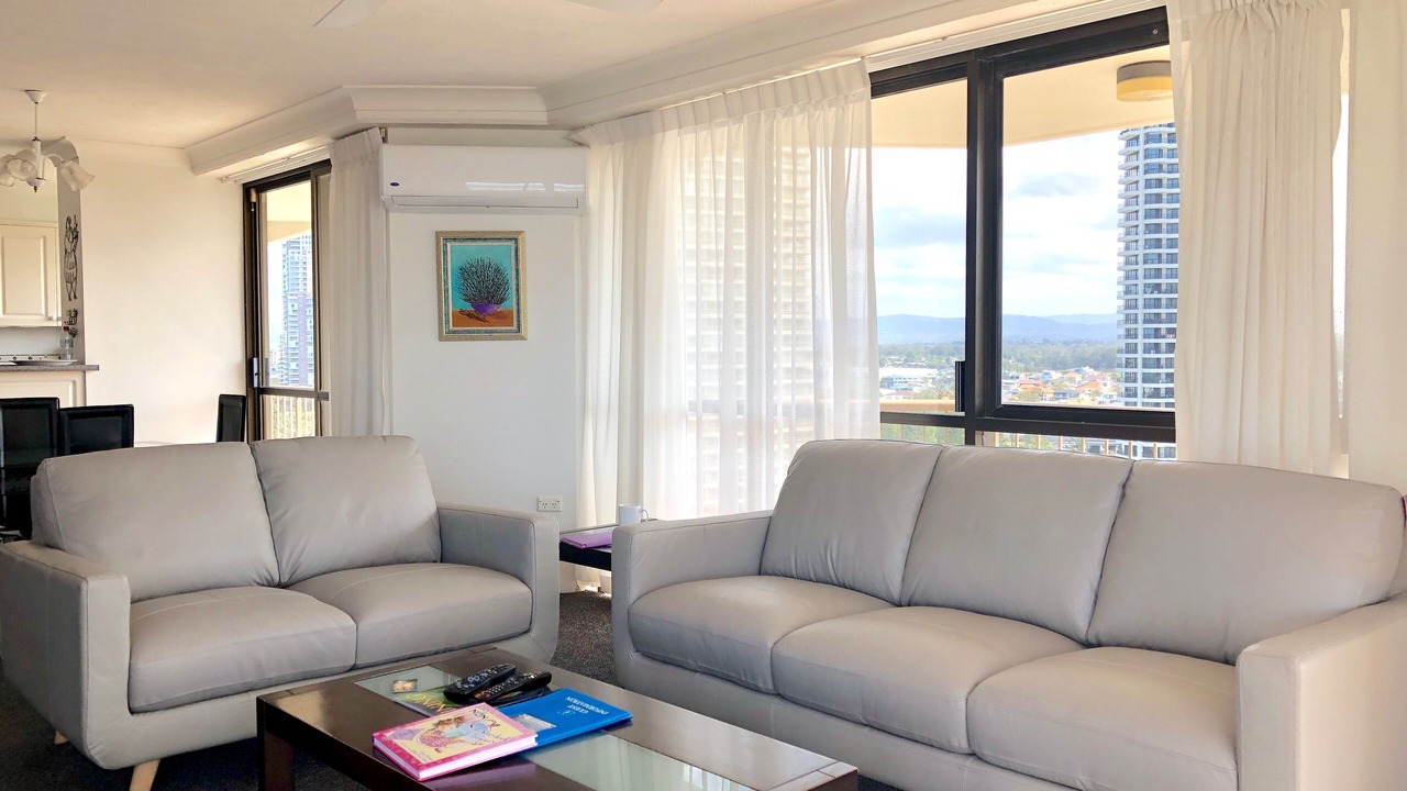 Photo of Livingroom in Main Beach