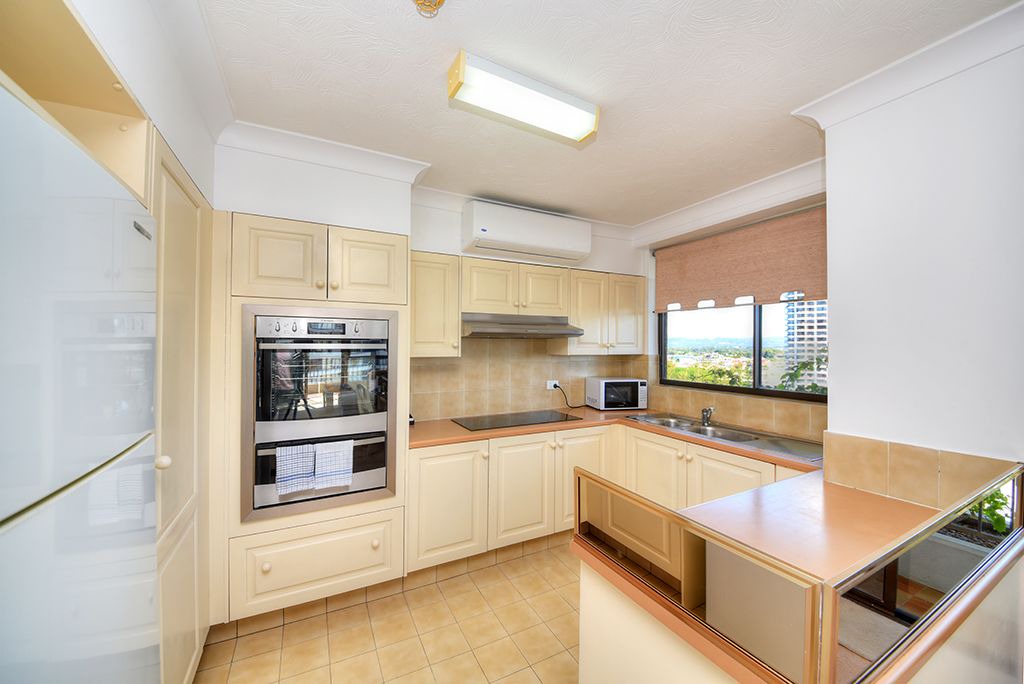 Photo of Kitchen in Main Beach