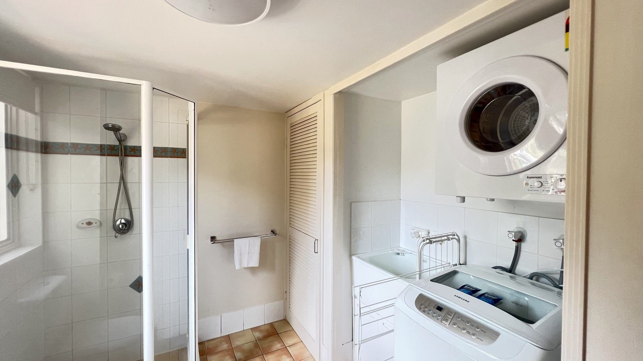 Photo of Bathroom in Mermaid Beach